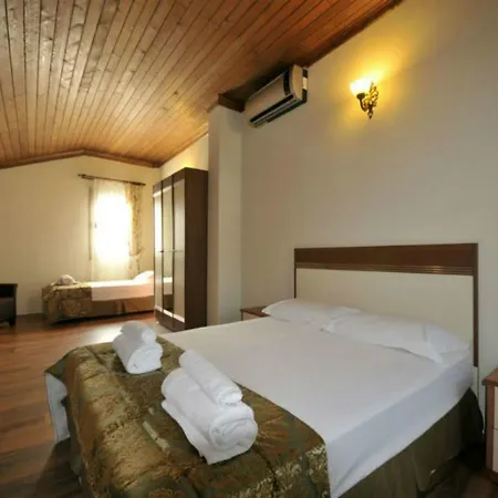 Mete Marmaris